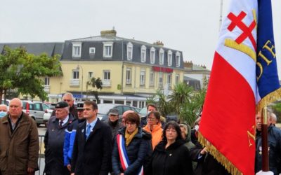 Célébration du 51e anniversaire du décès du Général de Gaulle à Courseulles-sur-Mer